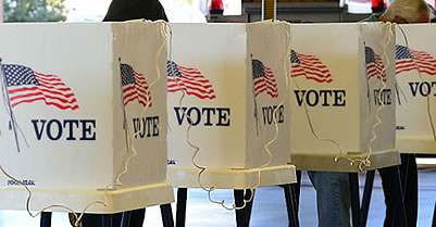 Pew: More Immigrants Seeking Citizenship, Voting Rights Before Election