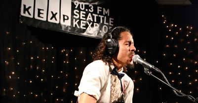Chicano Batman wins over crowds with unique, psychedelic sound